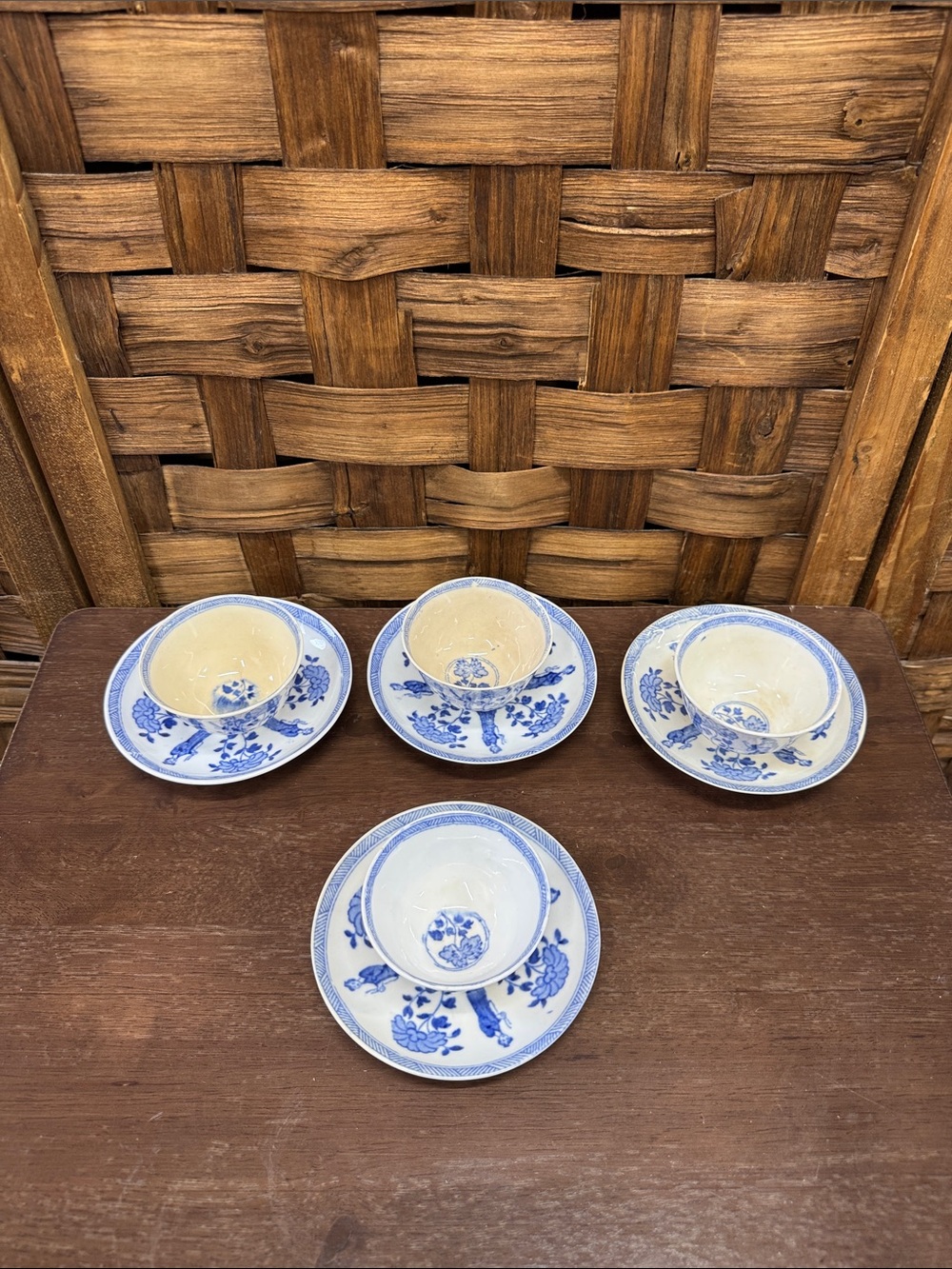 Antique Chinese Export Blue and White Porcelain Tea Cup/ saucer set of 4